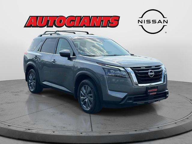 Gray (Gun Metallic) 2024 Nissan Pathfinder SUV / Crossover All-Wheel Drive 9-Speed Automatic
