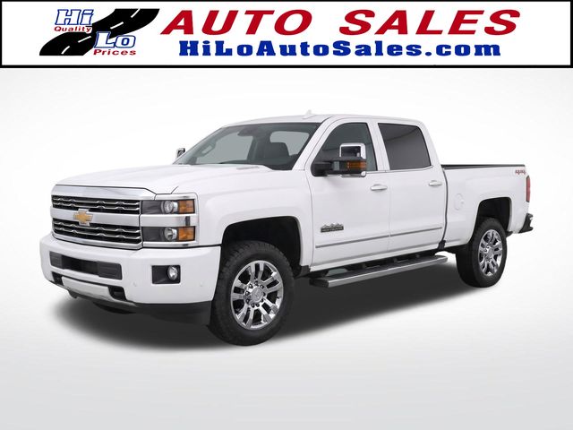 Summit White 2015 Chevrolet Silverado 2500HD Pickup Truck Four-Wheel Drive 6-Speed Automatic