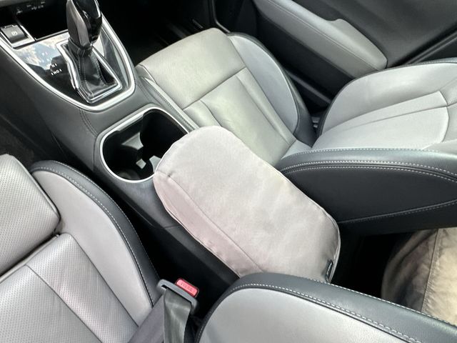 Used 2022 Silver Subaru Limited image 22