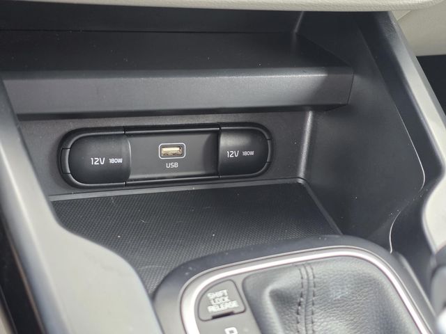 Used 2025 Kia Soul Hatchback