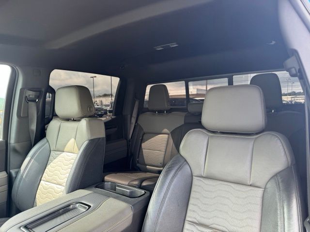 Used 2022 Blue Chevrolet ZR2 image 24