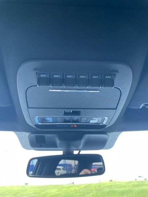 Used 2023 White Ford Raptor image 28