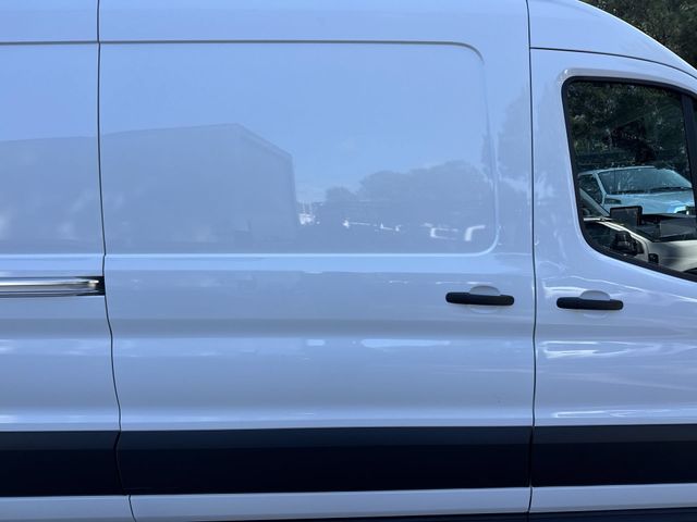 New 2026 White Ford REFRIGERATED MEDIUM ROOF VAN image 17