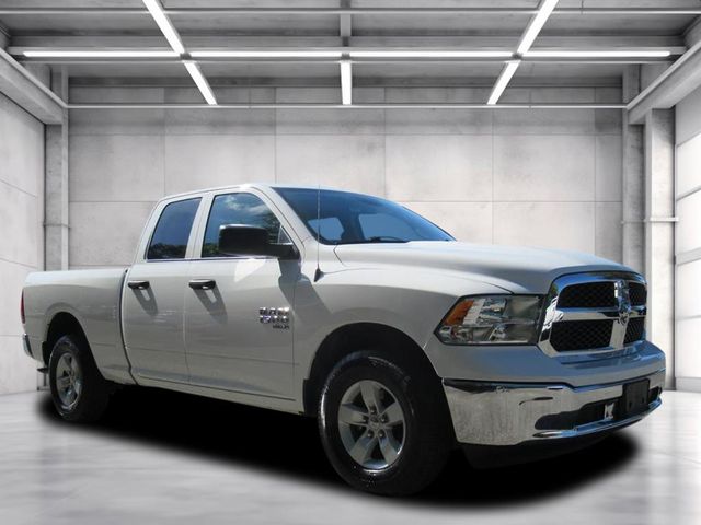Bright White Clearcoat 2024 RAM 1500 Classic SLT Quad Cab 4WD Pickup Truck Four-Wheel Drive 8-Speed Automatic