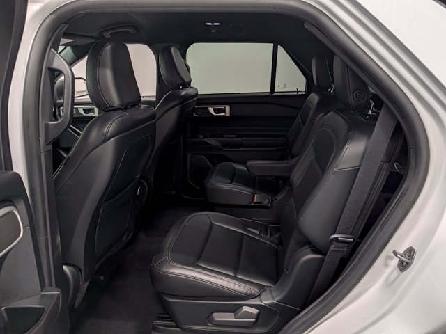 Used 2020 White Ford XLT image 28