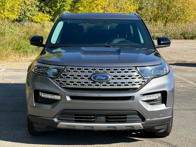 2022 Ford Explorer Limited 8