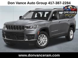 Baltic Gray Metallic Clearcoat 2023 Jeep Grand Cherokee Limited 4WD SUV / Crossover Four-Wheel Drive 8-Speed Automatic