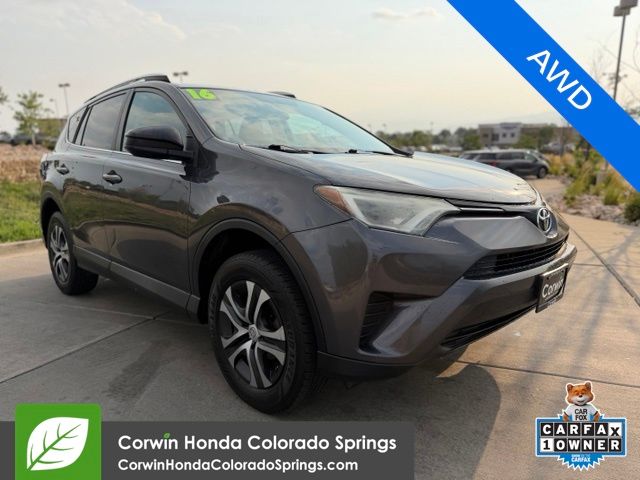  2016 Toyota RAV4 LE AWD   