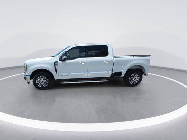 New 2026 Star White Metallic Tri-Coat Ford F-250® Lariat® image 5