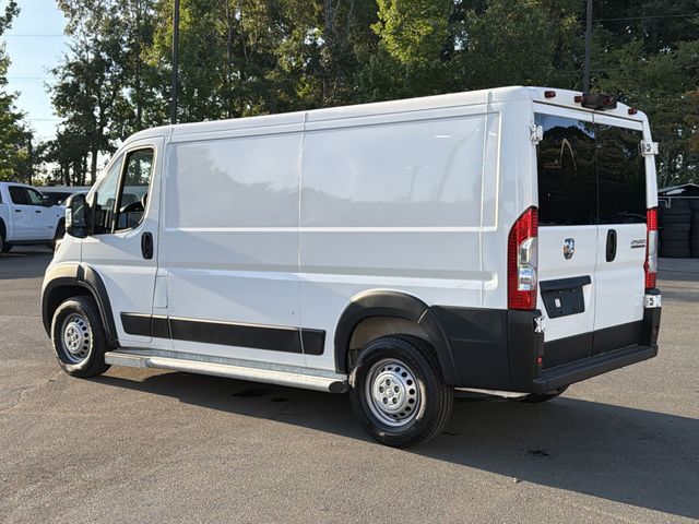 Used 2025 White Ram Base image 3