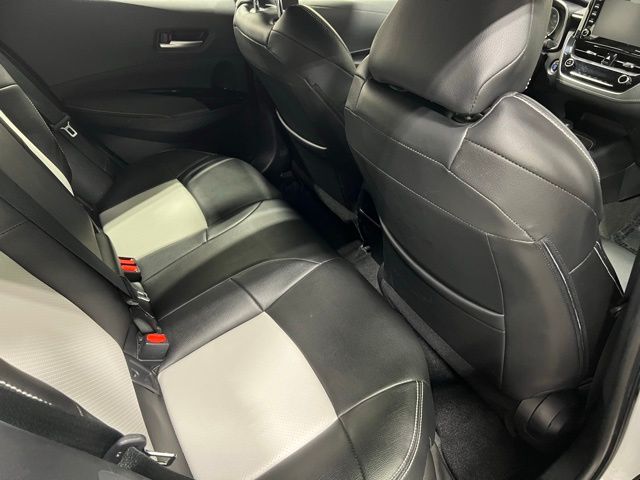 2021 Toyota Corolla Hatchback SE photo