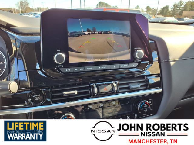 2025 Nissan Pathfinder SV photo 3