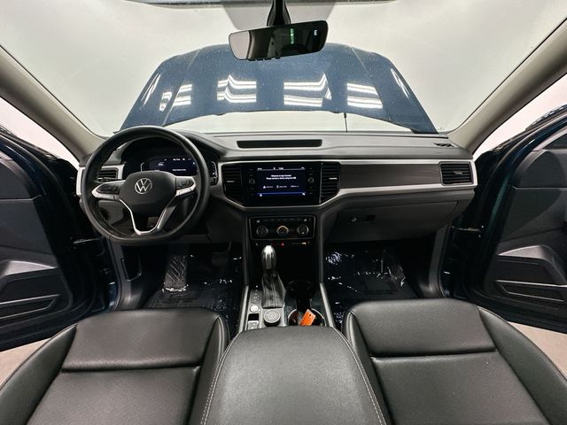 2023 Volkswagen Atlas 2.0T SE w/Technology Blue at Subaru and VW of Moon Township