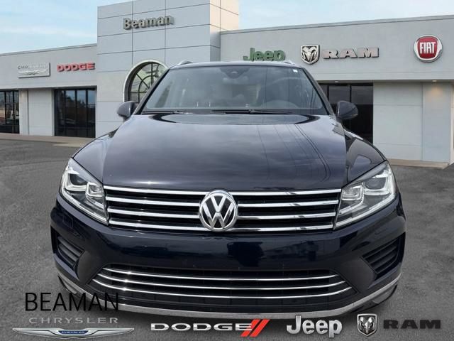 Moonlight Blue 2017 Volkswagen Touareg SUV / Crossover 8-Speed Automatic