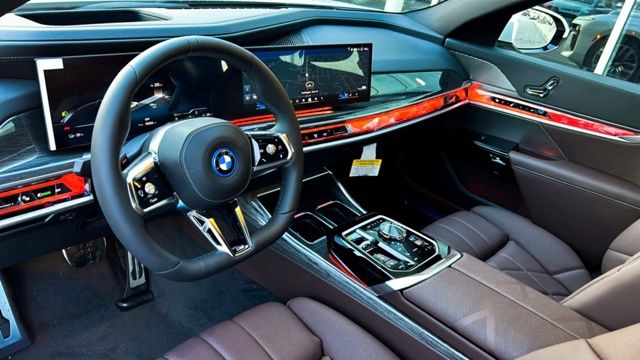 2024 BMW i7 eDrive50 19