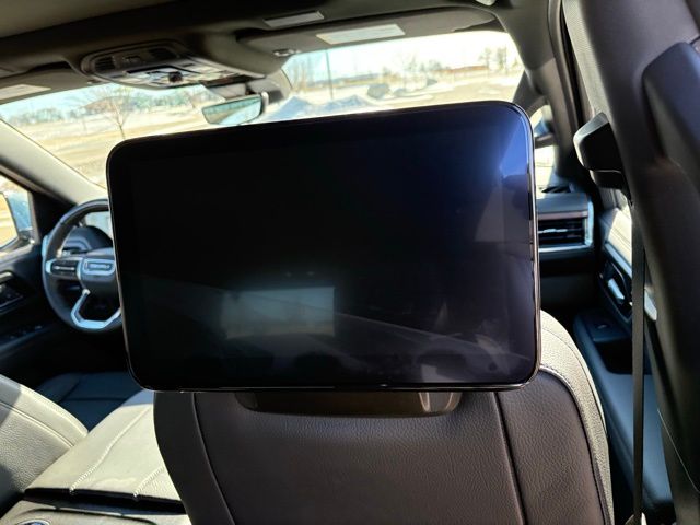 2026 GMC Yukon 4WD Denali