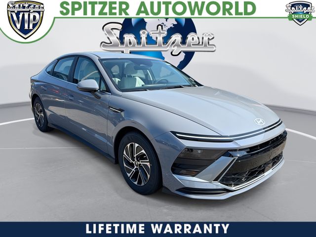 2026 Hyundai SONATA HYBRID Blue