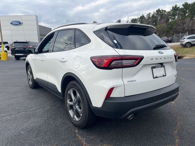 2025 Ford Escape Hybrid ST-Line:L166211