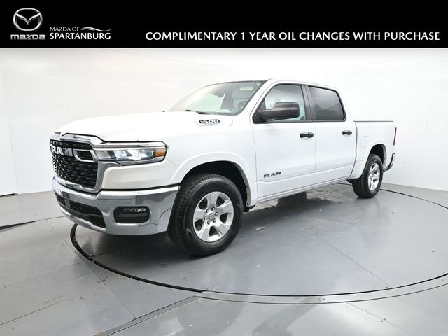2025 RAM 1500 Blanco (Bright White Clearcoat) Camioneta Todo terreno 8 velocidades Automática