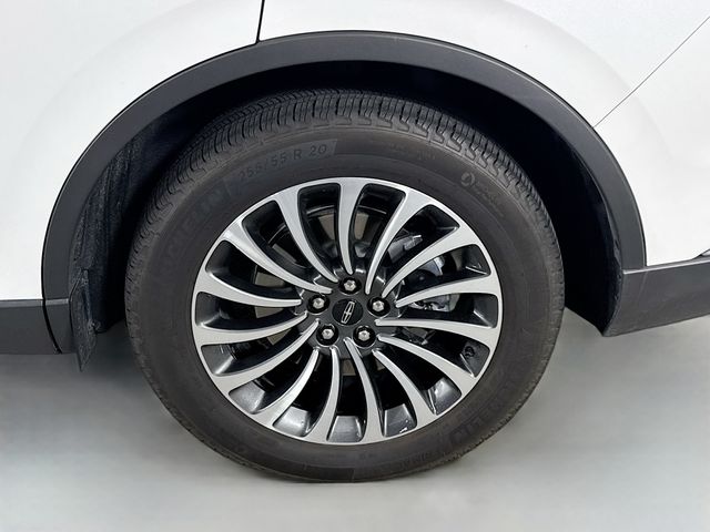 2022 Pristine White Metallic Tri-Coat Lincoln Aviator Reserve RWD SUV