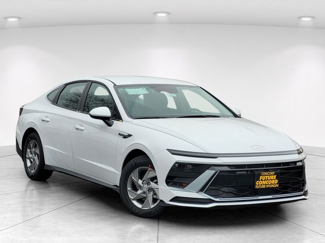 2026 Hyundai Sonata SE FWD