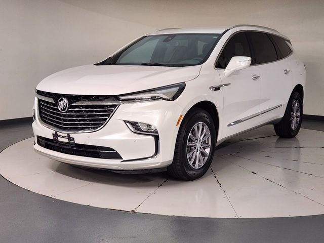 2022 Buick Enclave Essence
