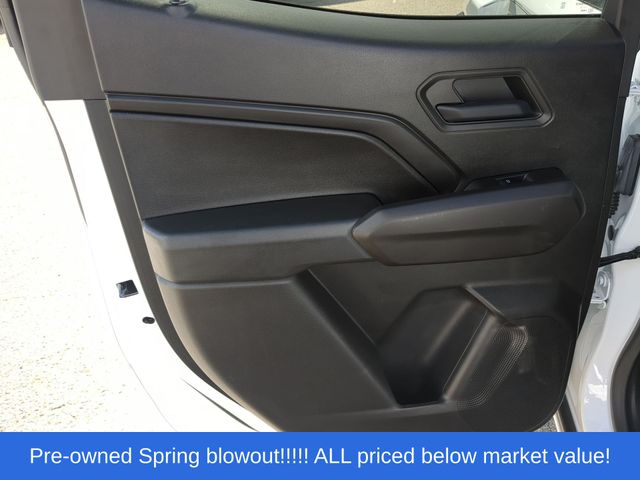 Used 2025 Summit White Chevrolet Trail Boss image 34