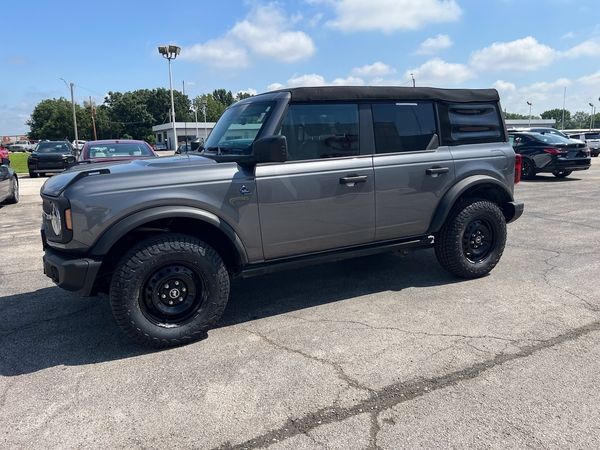 2023 Ford Bronco Black Diamond