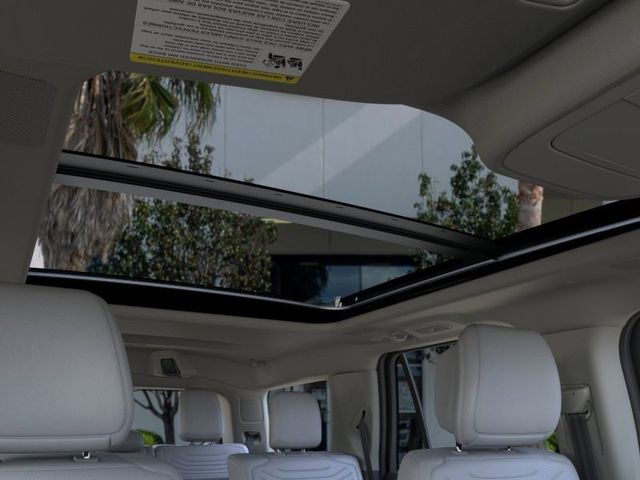 New 2026 Gray Ford Platinum image 22