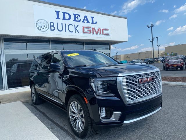 2023 GMC Yukon XL Denali 3