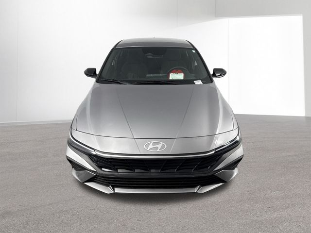 Used 2025 Hyundai Elantra Hybrid For Sale in Indianapolis, IN