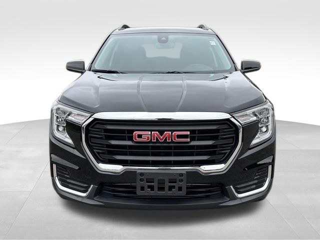 2022 GMC Terrain SLE 2