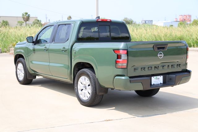 2022 Nissan Frontier SV Green at Bravo Nissan