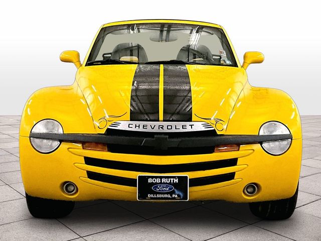 View vehicle photo 3
