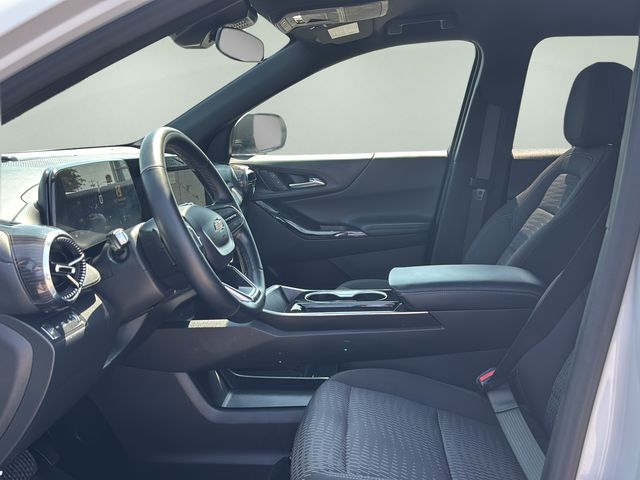 2025 Chevrolet Equinox LT - Photo 17