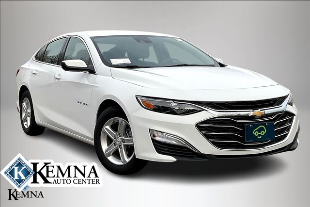Summit White 2024 Chevrolet Malibu Sedan Front-Wheel Drive Continuously Variable Transmission