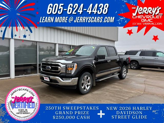 Agate Black Metallic 2022 Ford F-150 XLT SuperCrew 4WD Pickup Truck Four-Wheel Drive Automatic