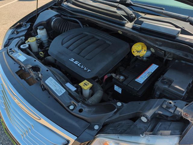 Used 2016 Chrysler Town & Country Van