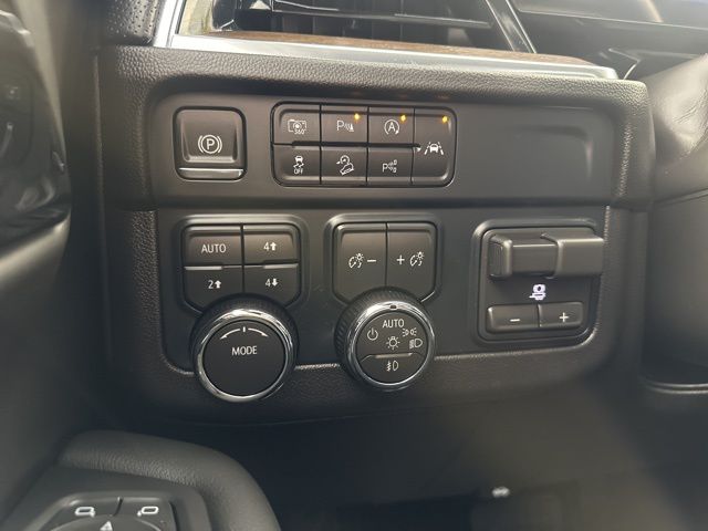New 2026 Chevrolet Suburban SUV