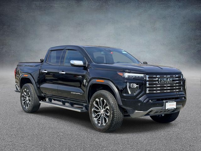 2024 GMC Canyon Denali Crew Cab 4WD