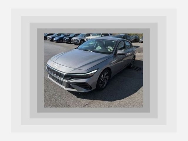 Fluid Metal 2024 Hyundai Elantra Limited FWD Sedan Front-Wheel Drive Continuously Variable Transmission