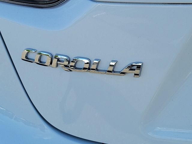 2023 Toyota Corolla SE 28