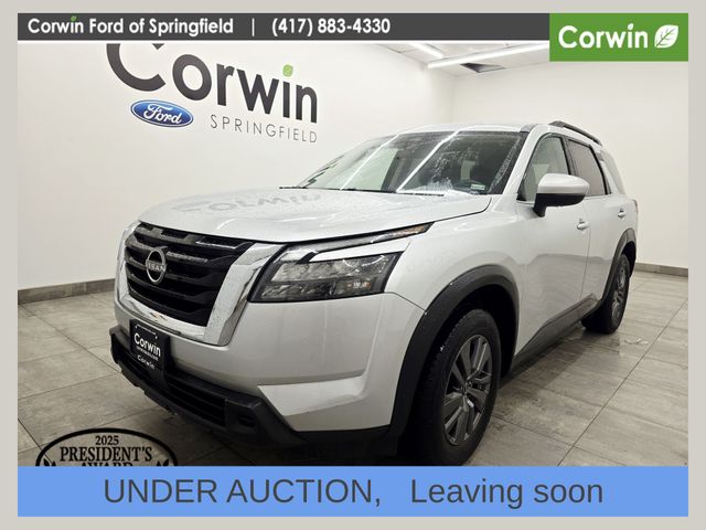 Brilliant Silver Metallic 2025 Nissan Pathfinder SUV / Crossover Front-Wheel Drive 9-Speed Automatic
