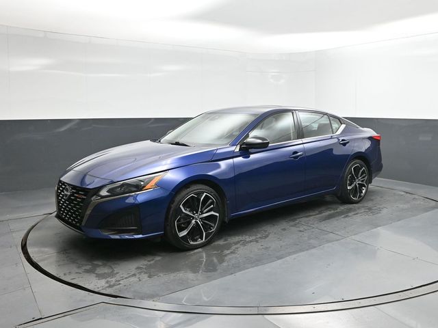 Deep Blue Pearl 2024 Nissan Altima 2.5 SR AWD Sedan All-Wheel Drive Continuously Variable Transmission