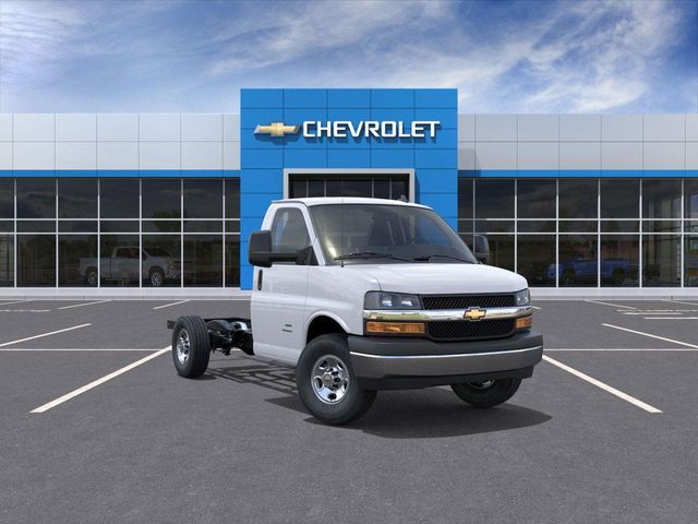2026 Chevrolet Express Chassis 3500 Cutaway 139