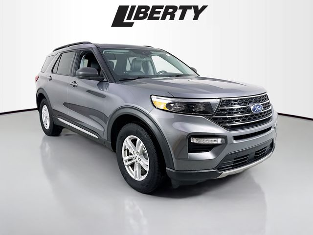 2022 Ford Explorer XLT photo
