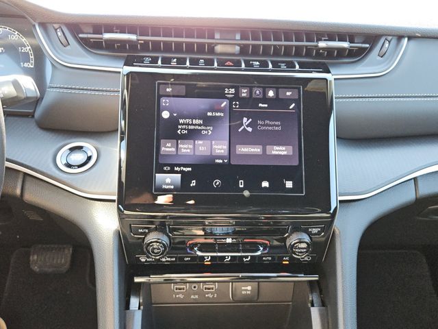 2026 Jeep Grand Cherokee L Laredo 4x4