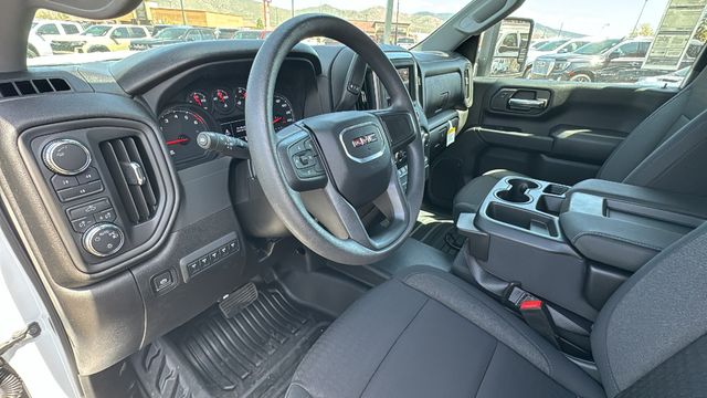 2024 GMC Sierra 2500HD Pro 24