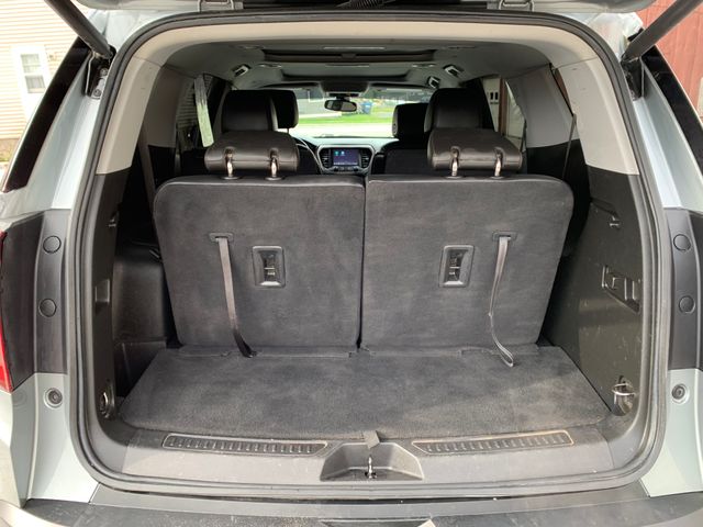 Used 2023 GMC Acadia SUV