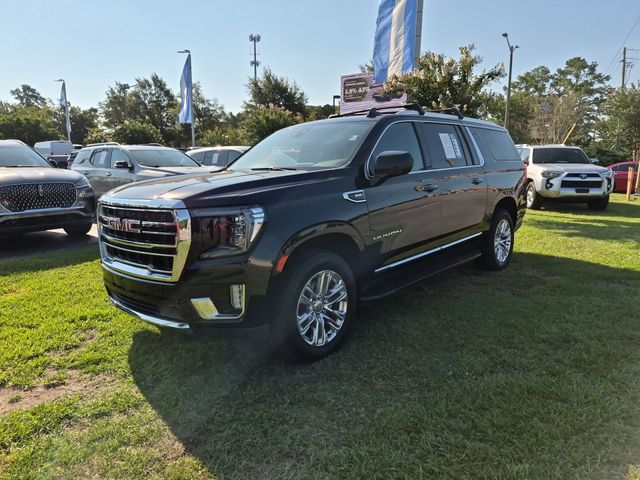 Used 2021 Black GMC SLT image 6